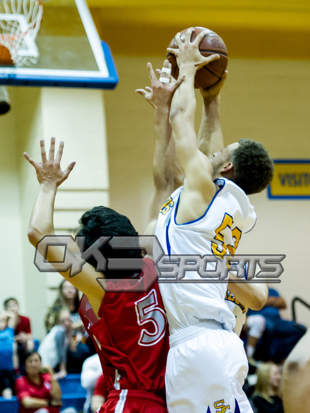 Olen C. Kelley III's coverage of the Samuel Clemens vs Lee boys basketball game